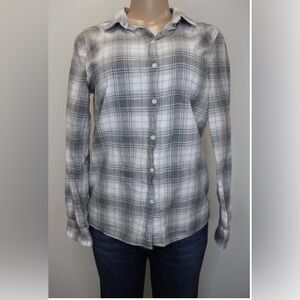 Banana Republic Womens Gray White Button
Down Shirt Classic Fit Plaid Size M